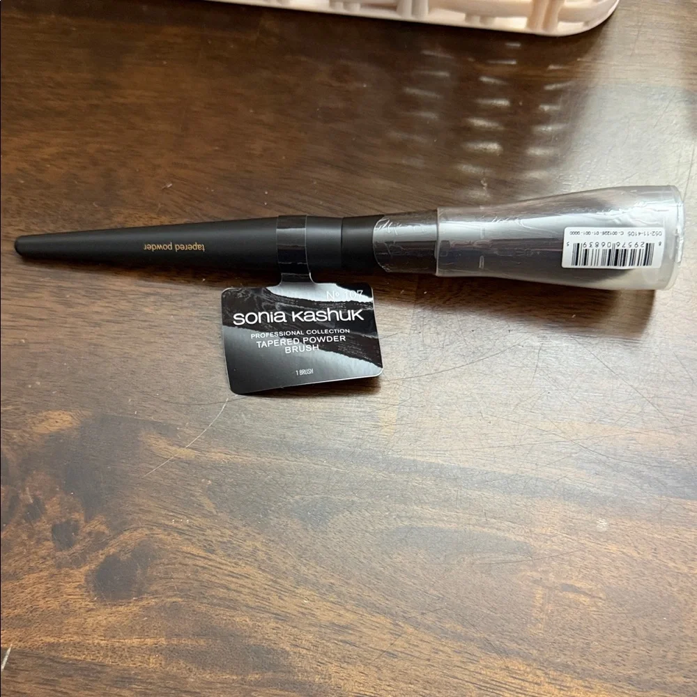 Sonia Kashuk Black Tapered Brush No‎ 107